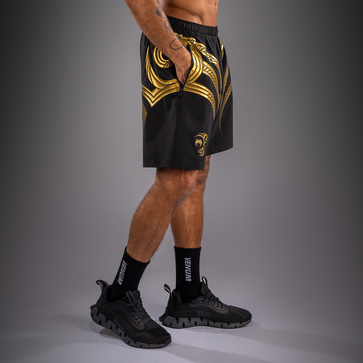 venum-x-mike-tyson-tiger-trainingsshorts-schwarz-gold image 3