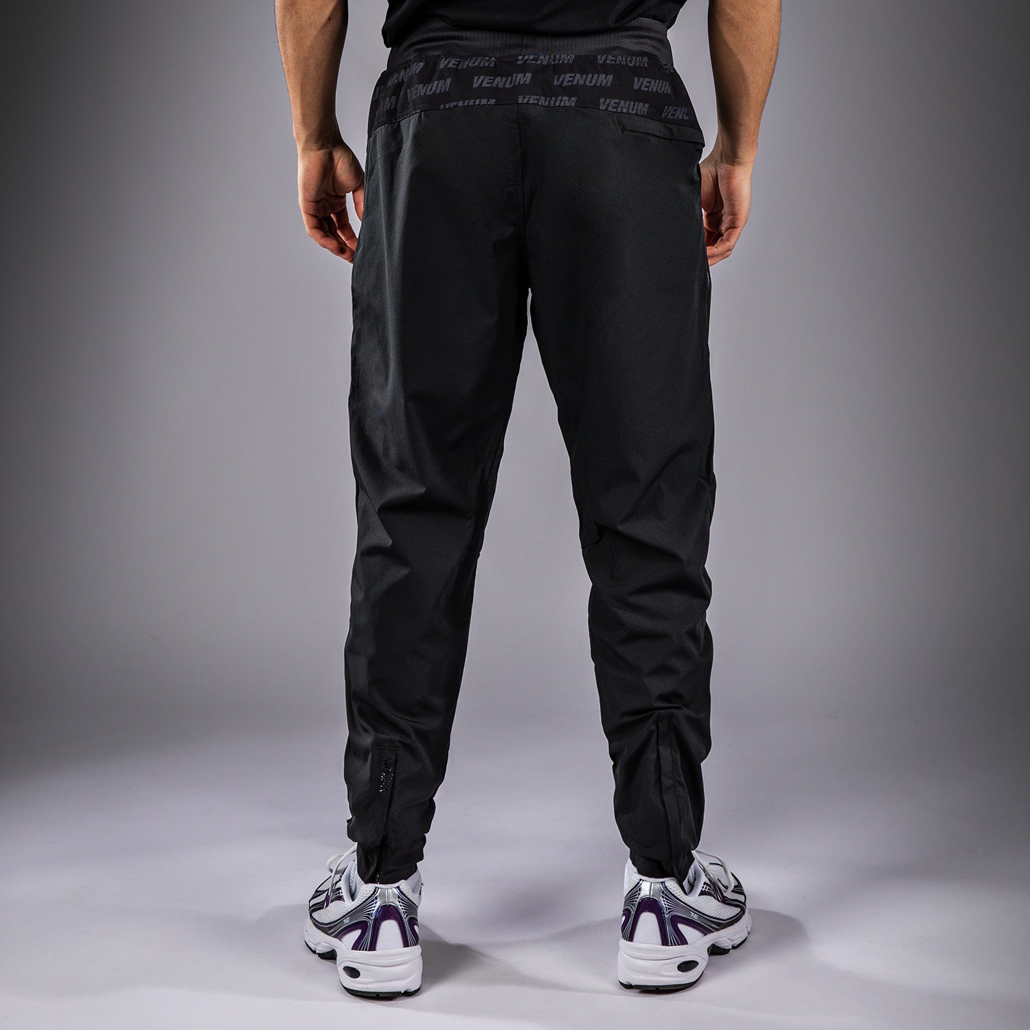 venum-aero-track-jogger-herren-schwarz image 3