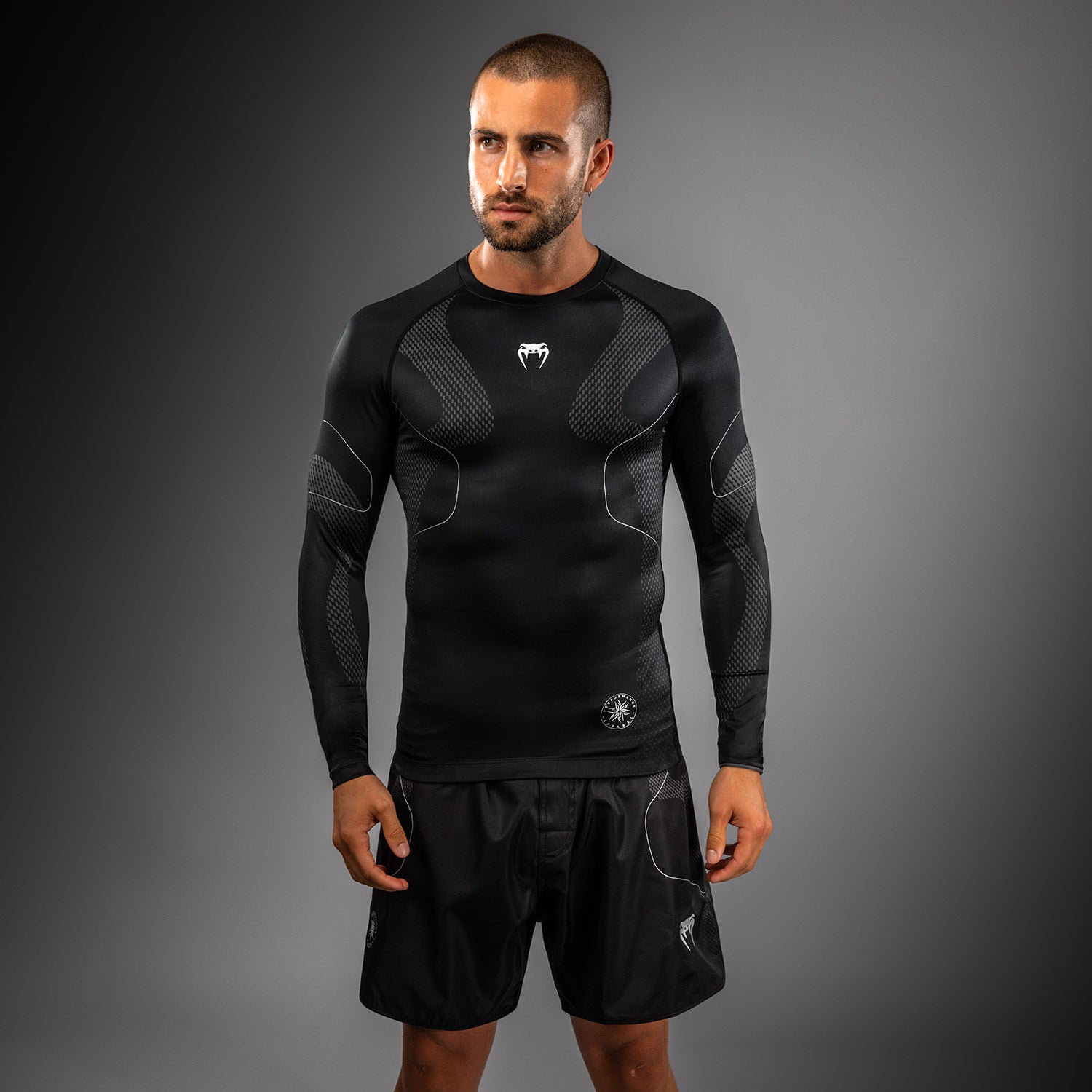 venum-nexus-langarm-rashguard-schwarz-silber-f-r-herren image 1