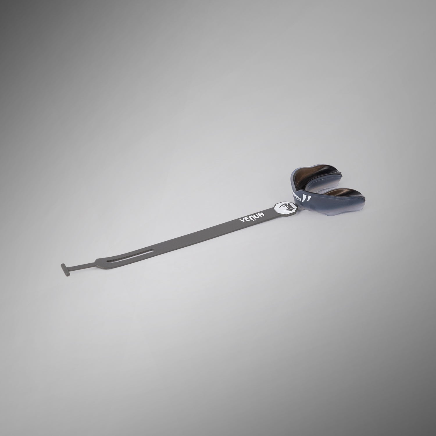venum-challenger-kinder-mundschutz-mit-riemen-ohne-riemen-schwarz-transparent image 3