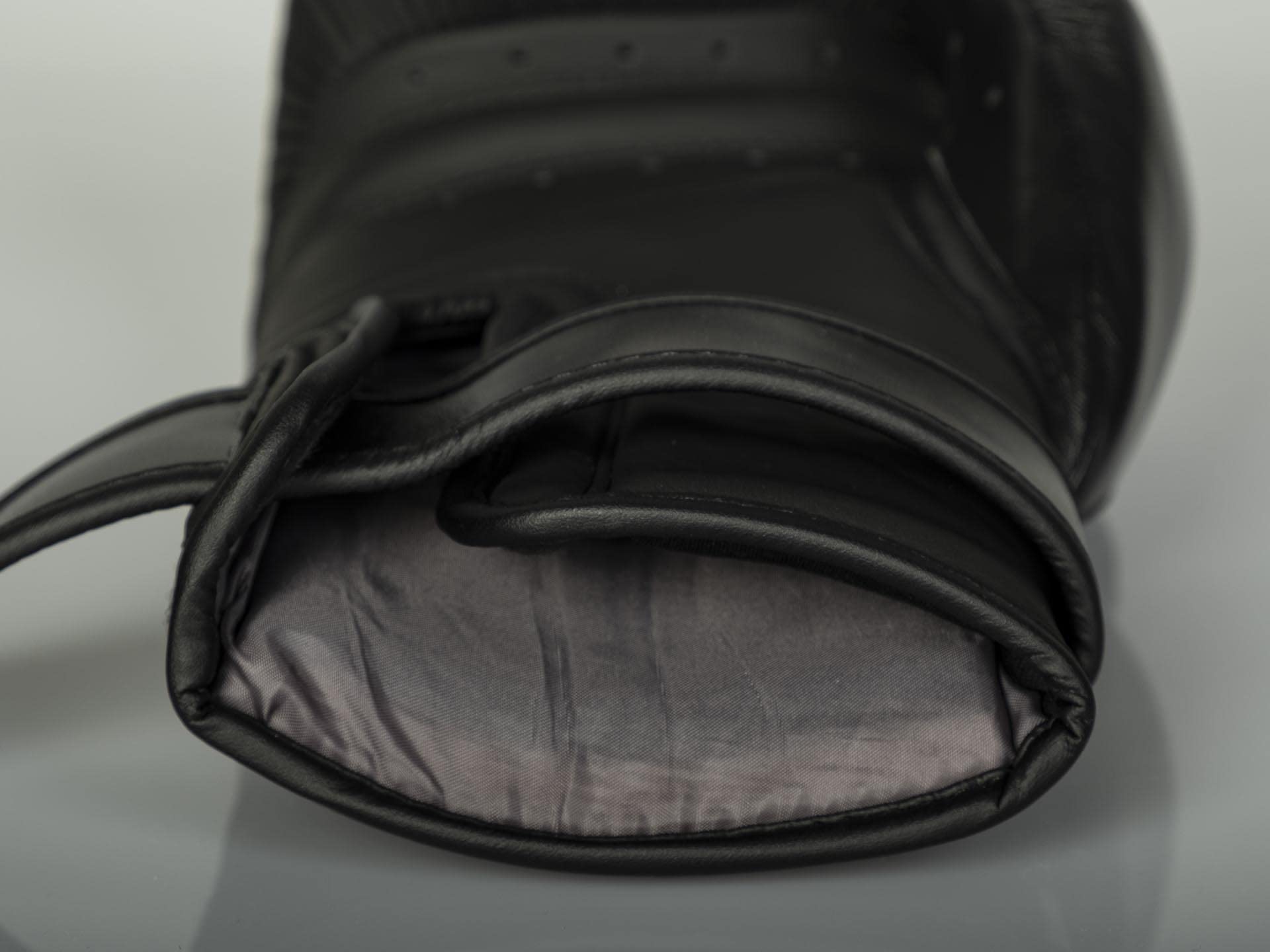 paffen-sport-stealth-boxhandschuhe-mit-klettverschluss-training image 3