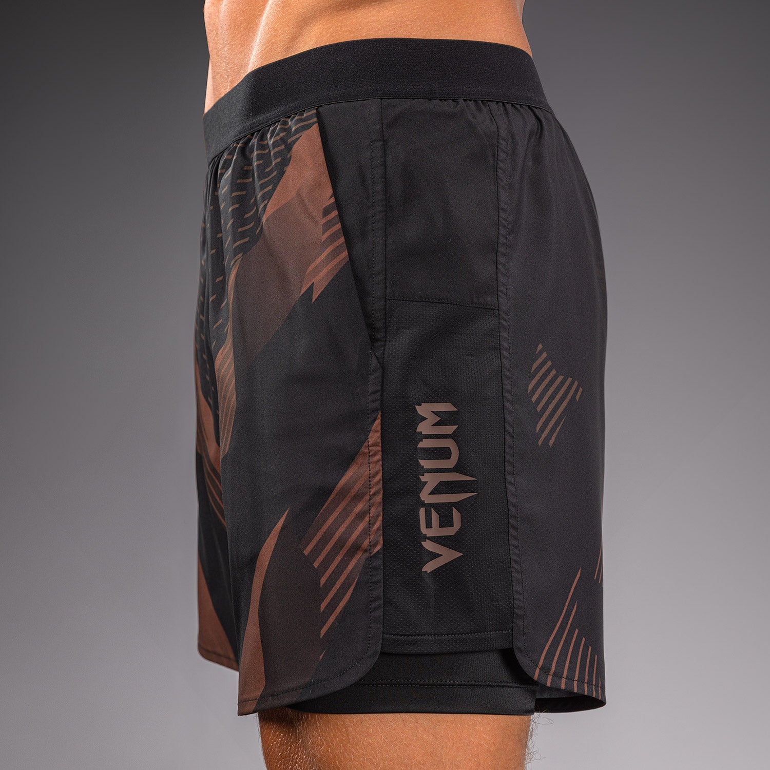 venum-no-gi-6-0-trainingsshorts-schwarz-braun-2-in-1-mma-bjj-shorts image 7