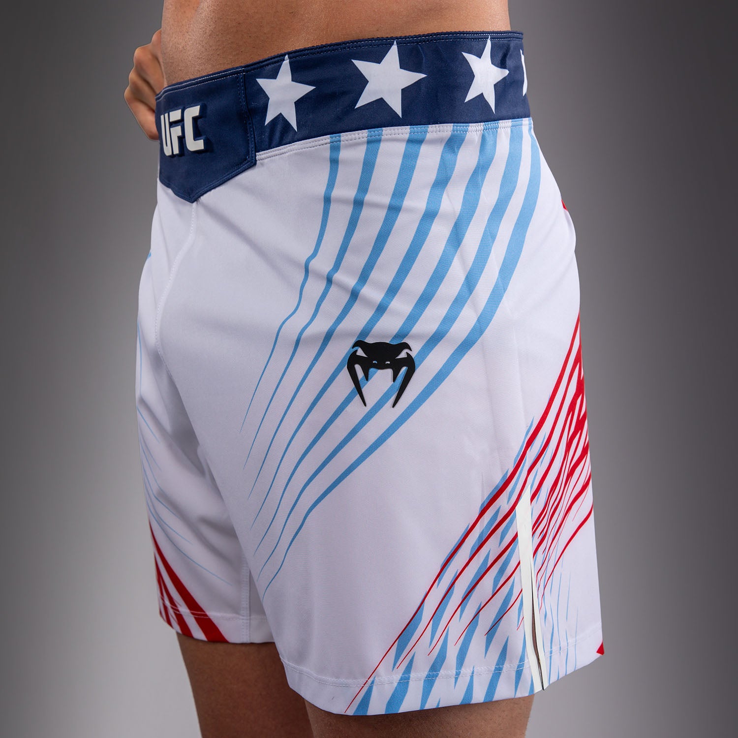 venum-official-ufc-freedom-250-authentic-fight-night-fight-shorts-herren-short-f image 7