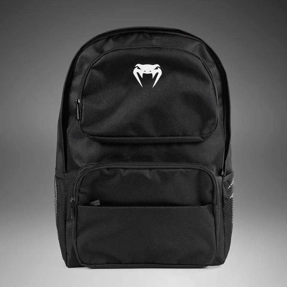 venum-essential-rucksack-20-25l-schwarz image 1