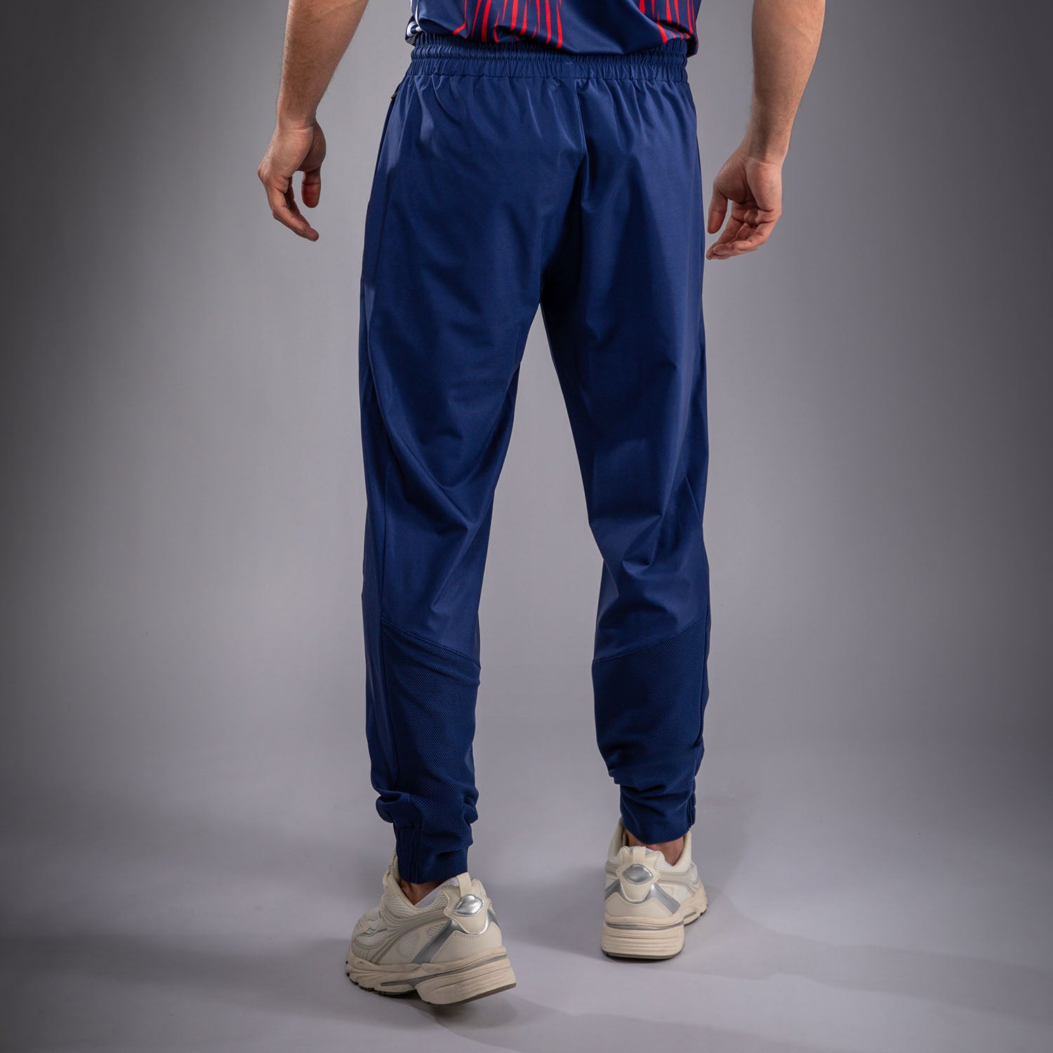 official-ufc-freedom-250-by-venum-authentic-fight-night-walkout-hose-herren-blau image 4