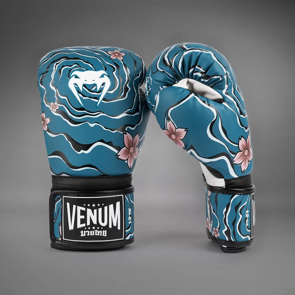 venum-x-tawanchay-boxhandschuhe-blau-wei image 1