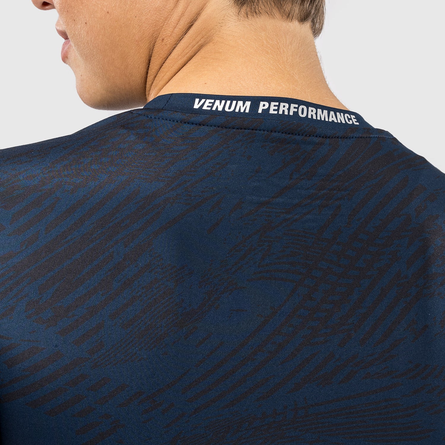 ufc-fusion-by-venum-fight-week-damen-dry-tech-t-shirt-ozeanblau image 7