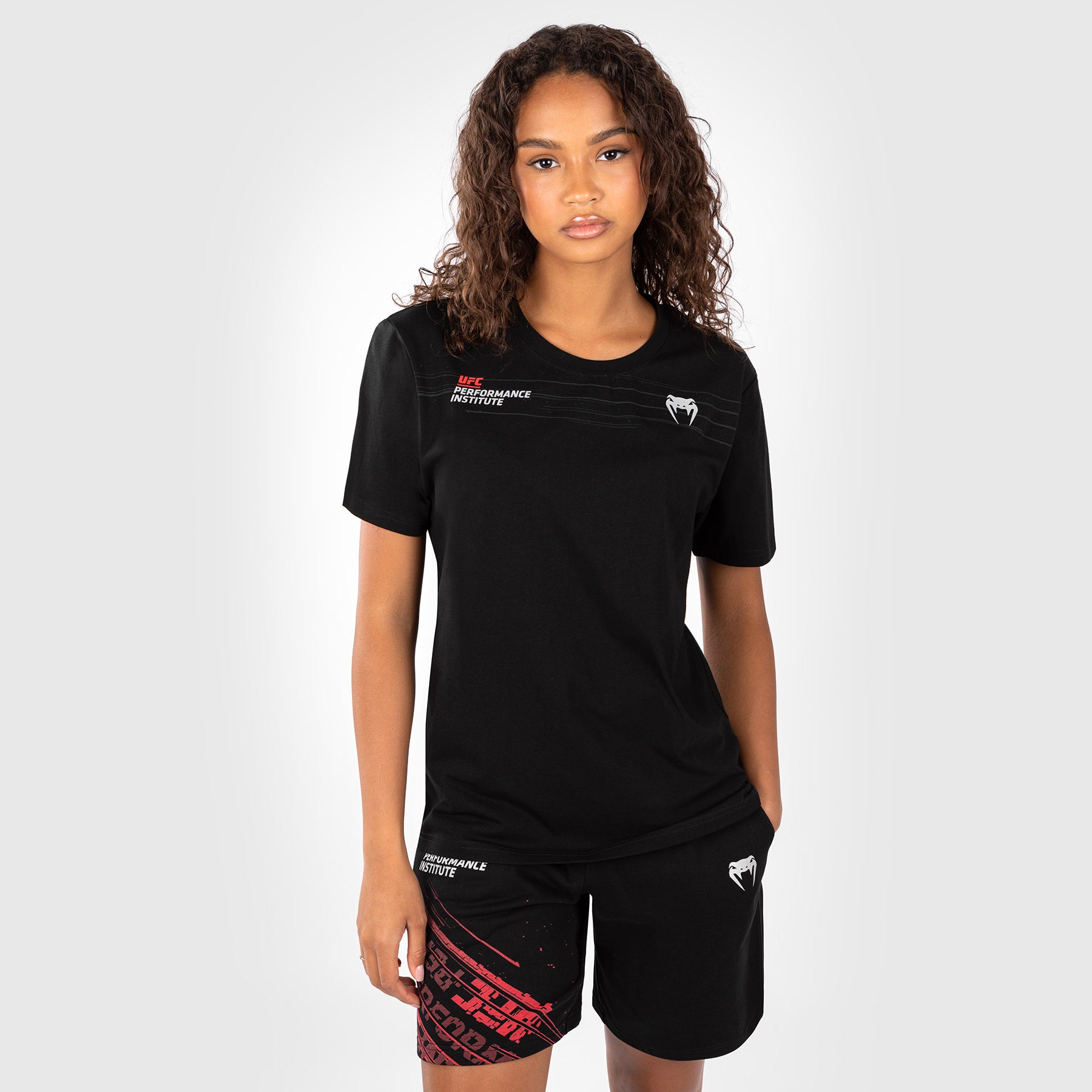 venum-ufc-performance-institute-2-0-damen-t-shirt-schwarz-rot image 4