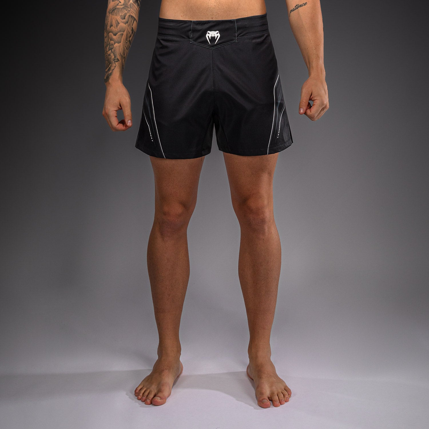 venum-streamline-fightshorts-schwarz-wei-herren image 1