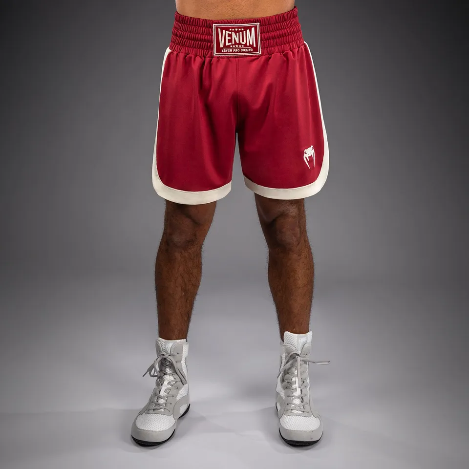 venum-classic-boxshorts-rubinrot-elfenbein image 1