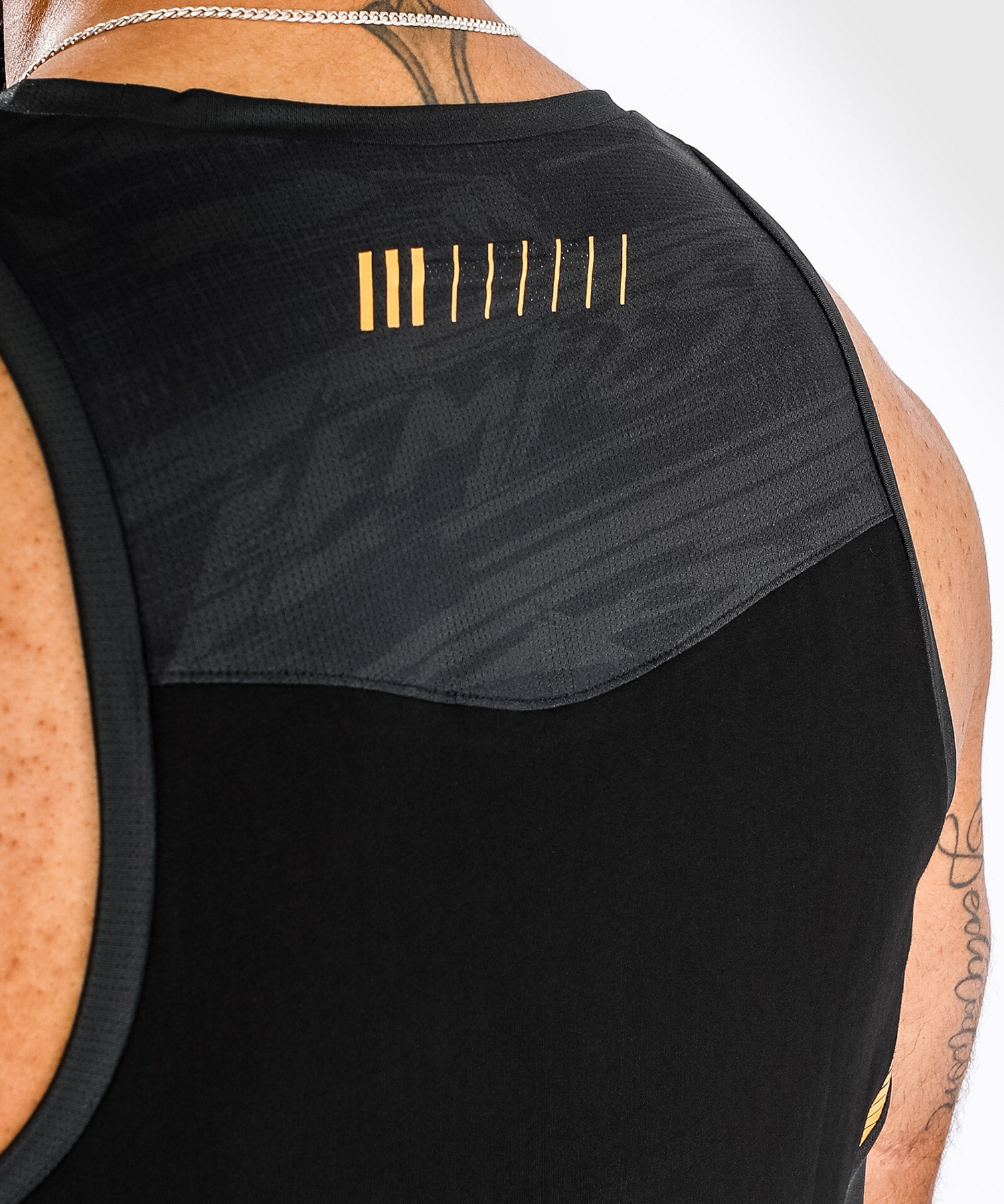 venum-tempest-2-0-tank-top-herren-schwarz-gold image 7