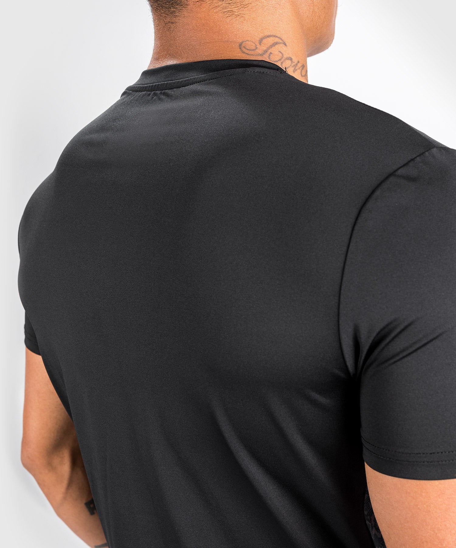 venum-classic-evo-dry-tech-t-shirt-schwarz-weiss image 6