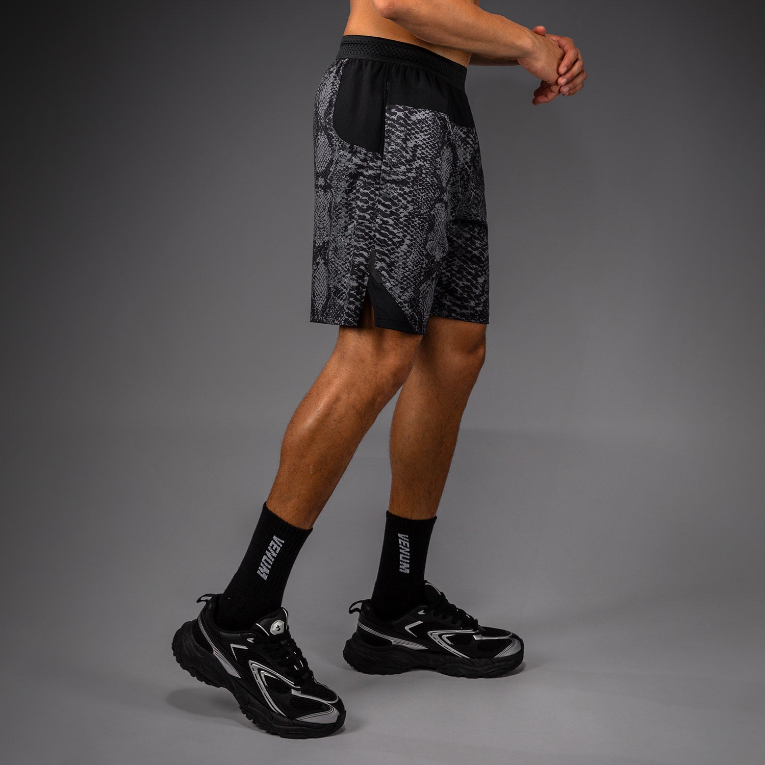 venum-g-fit-scales-trainingsshorts-herren-schwarz-anthrazitgrau image 3