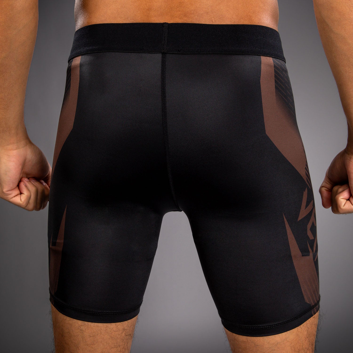 venum-no-gi-6-0-kompressionsshort-schwarz-braun image 7