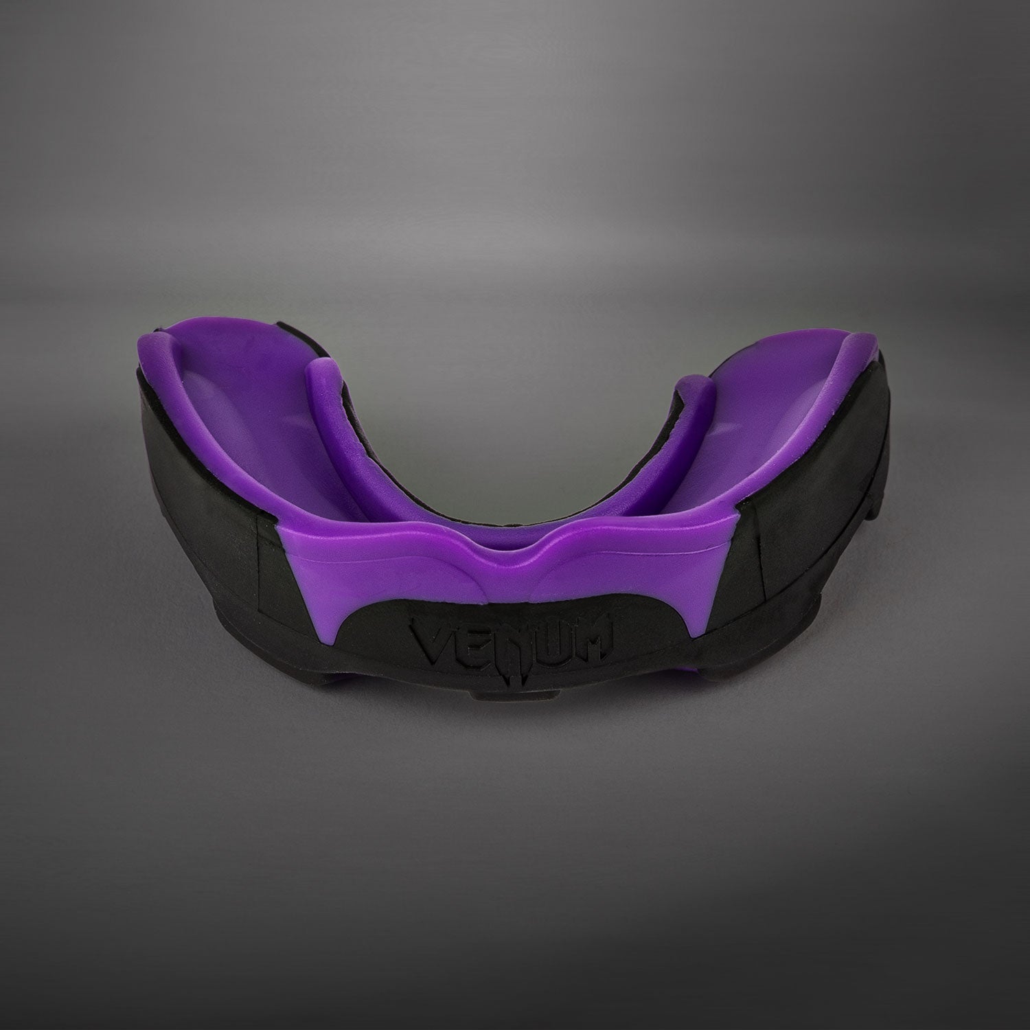 venum-predator-mundschutz-schwarz-lila image 1