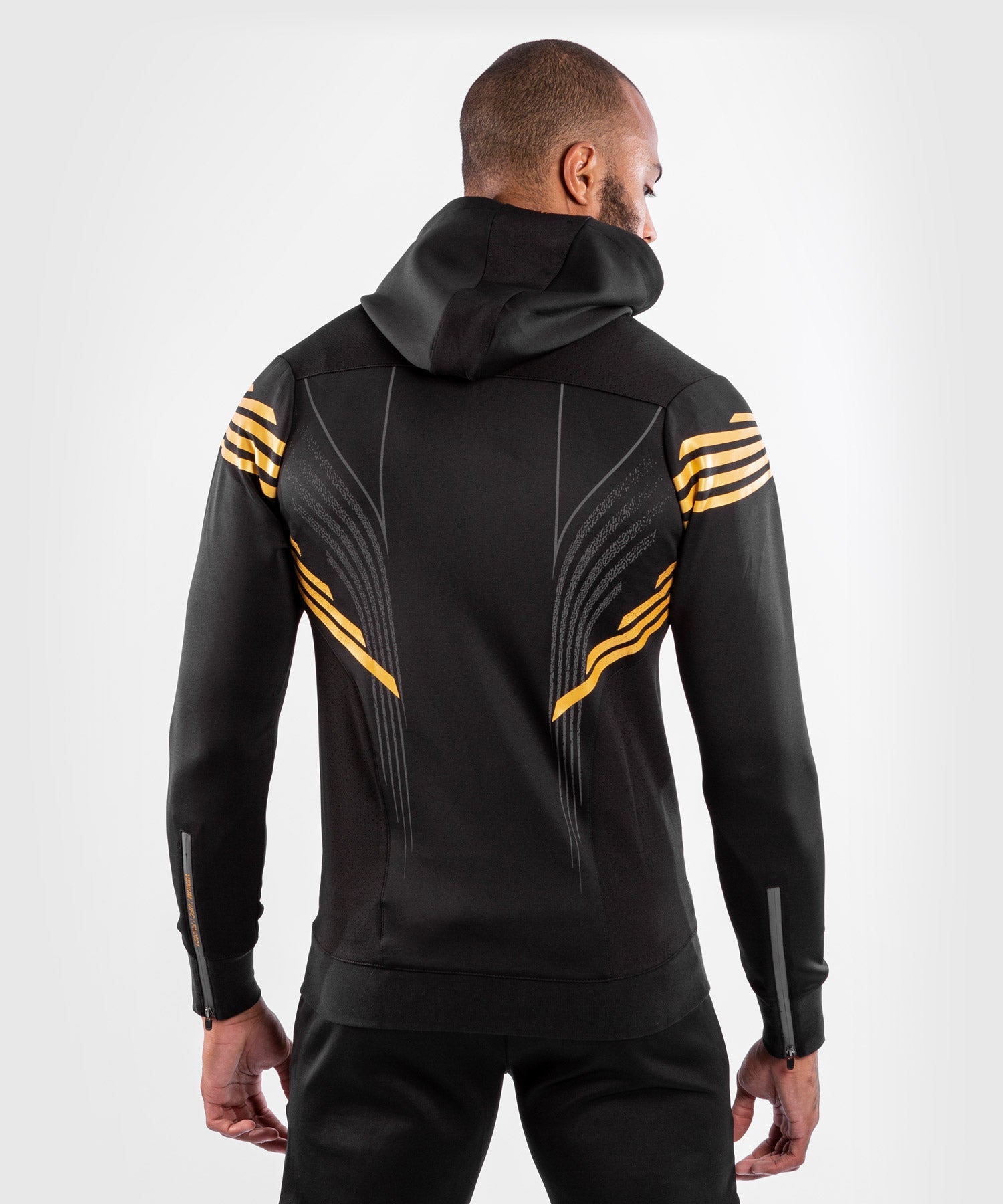 ufc-venum-authentic-fight-night-walkout-hoodie-herren-champion-schwarz-gold image 3