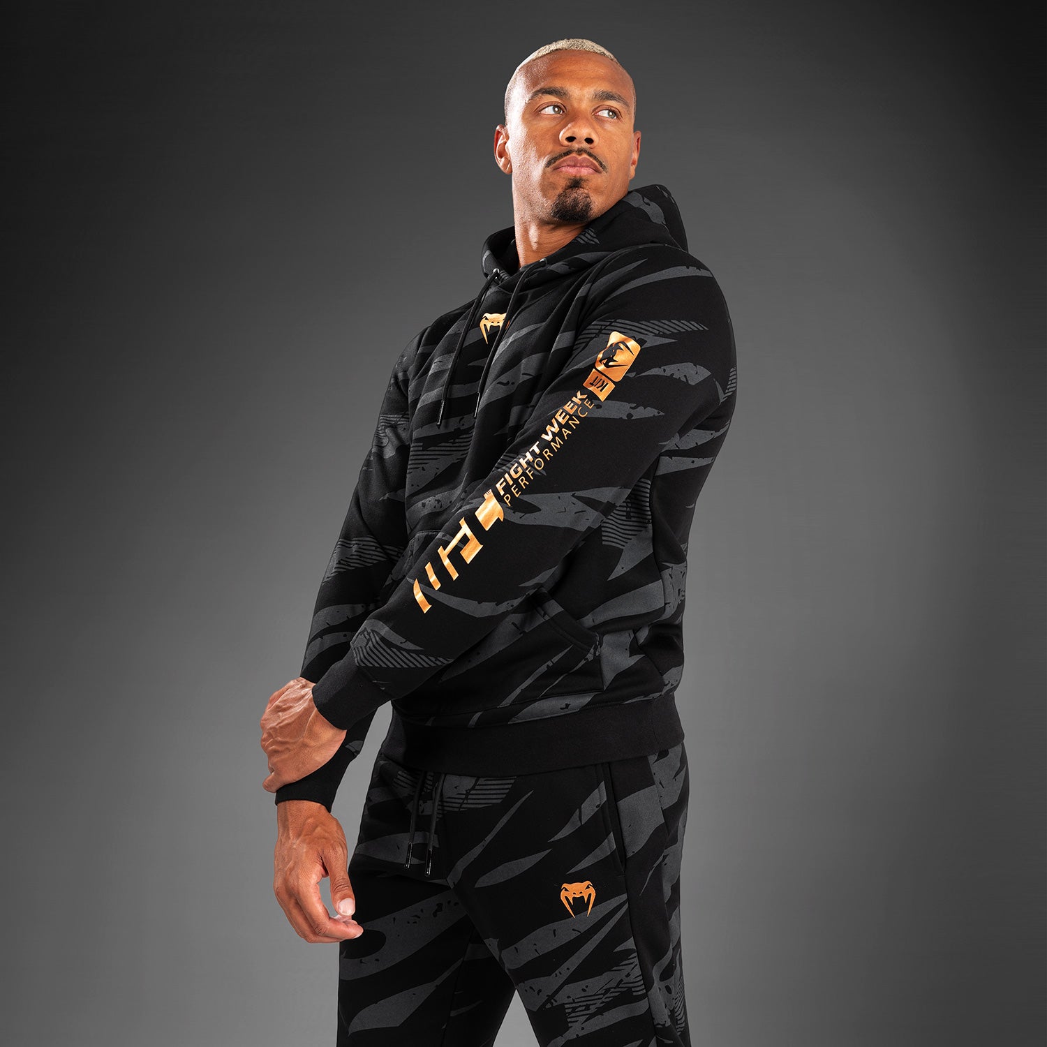 venum-ufc-adrenaline-by-venum-fight-week-herren-pullover-hoodie-urban-camo image 7