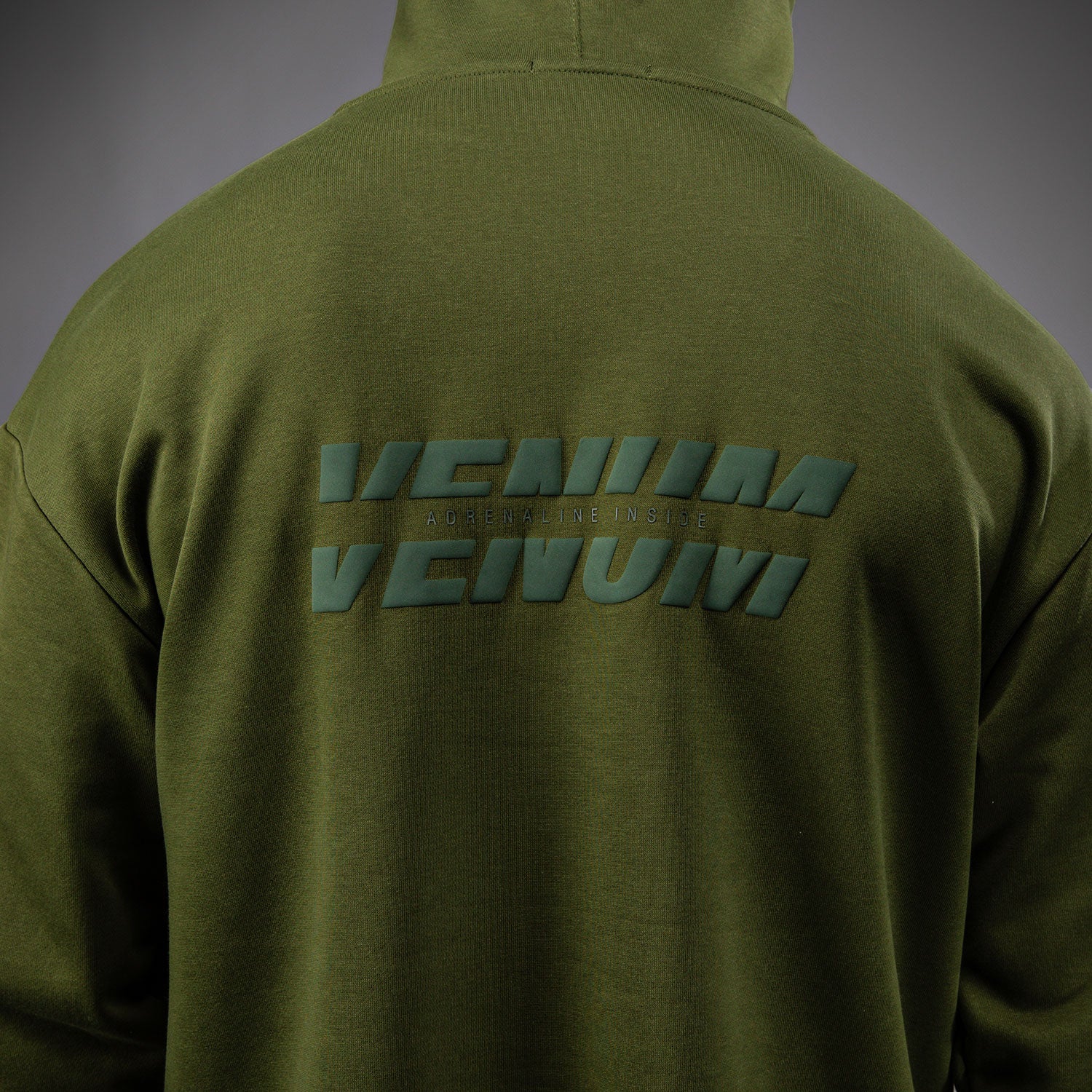 venum-divide-hoodie-khaki-herren-hoodie-leicht-oversized image 4