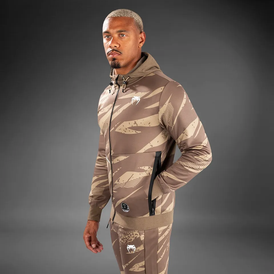 ufc-adrenaline-by-venum-fight-week-herren-zip-hoodie-full-zip-desert-camo image 1