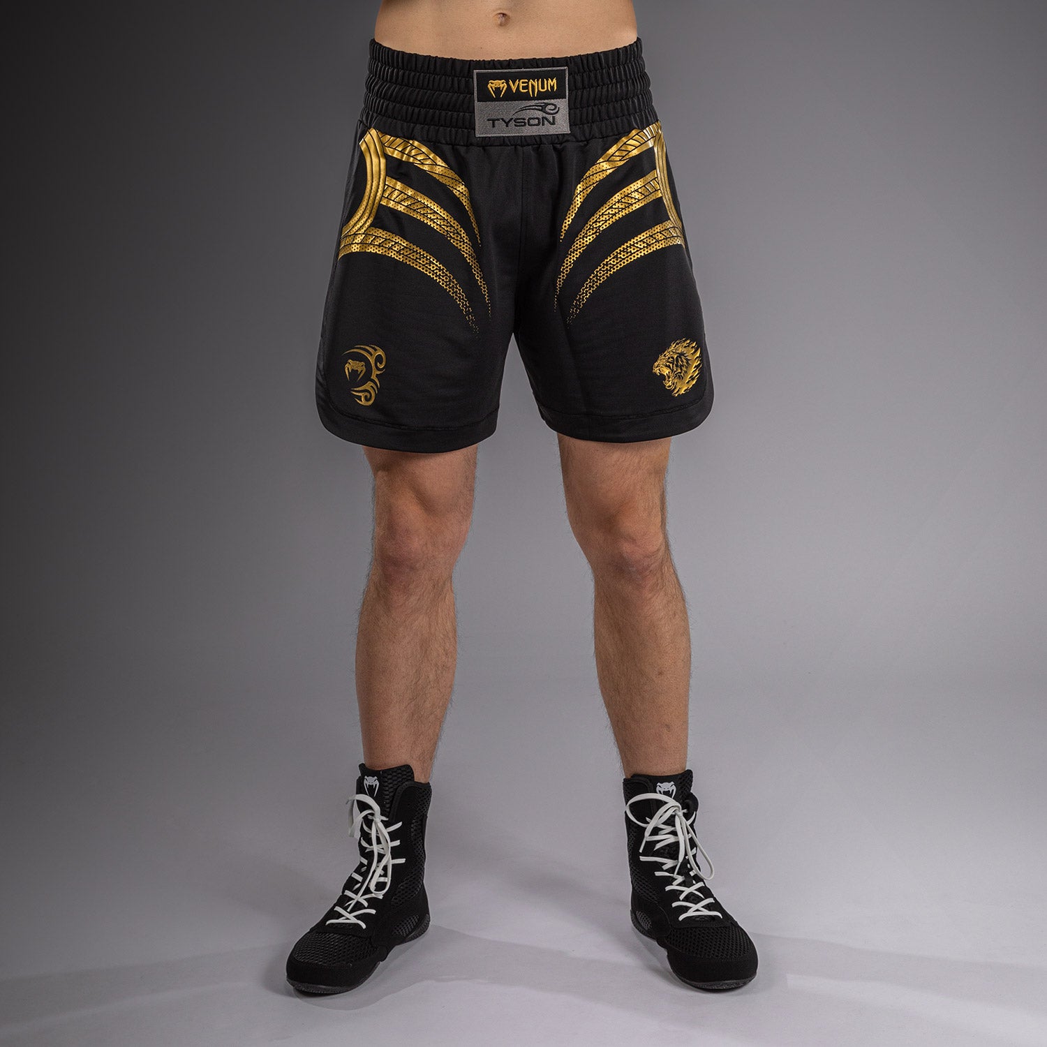 venum-x-mike-tyson-tiger-boxshorts-schwarz-gold image 1