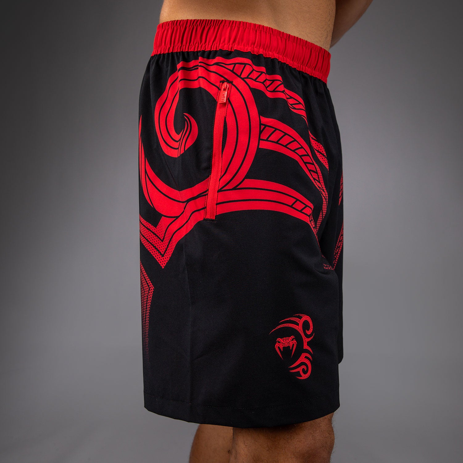 venum-x-mike-tyson-tiger-trainingsshorts-tiefschwarz-intensivrot image 5