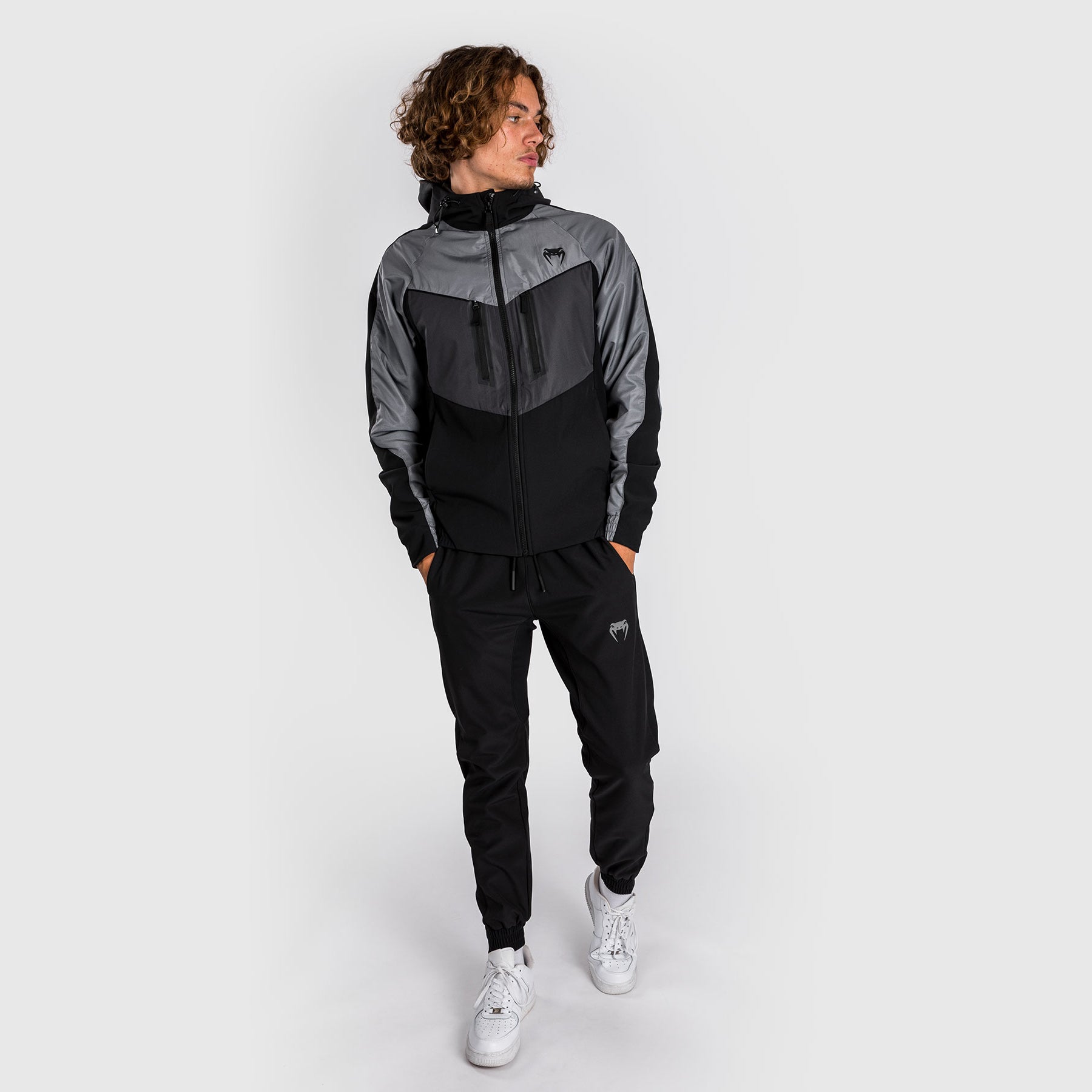 venum-laser-3-0-trainingsjacke-herren-schwarz-grau image 2