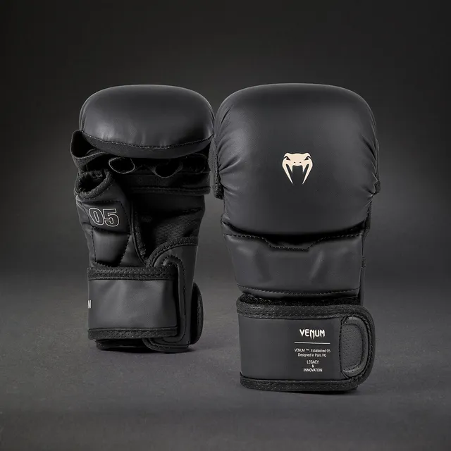 venum-impact-evo-mma-sparringhandschuhe-schwarz image 1