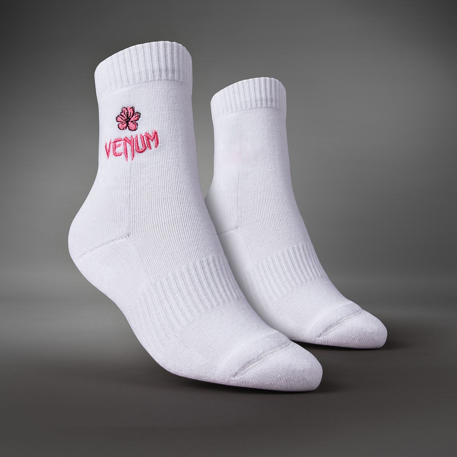 venum-vector-damen-sportsocken-kurz-wei image 1