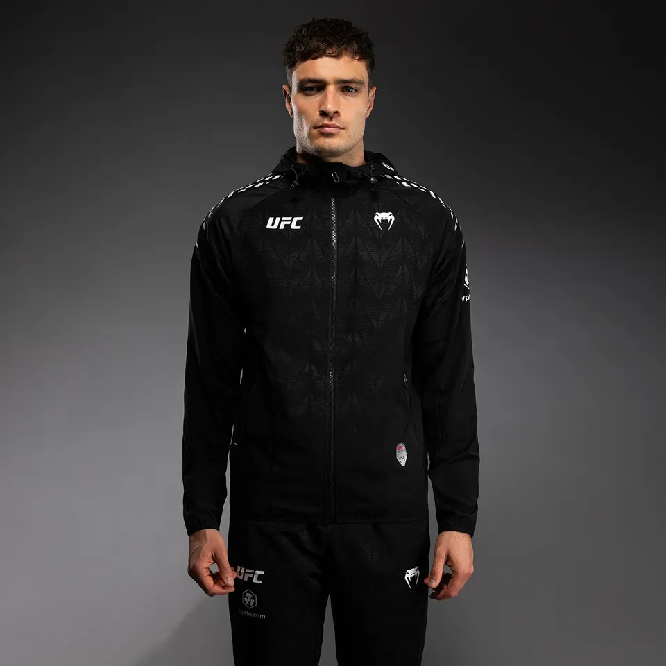 ufc-zenith-by-venum-authentic-fight-night-kapuzenjacke-herren-schwarz image 1
