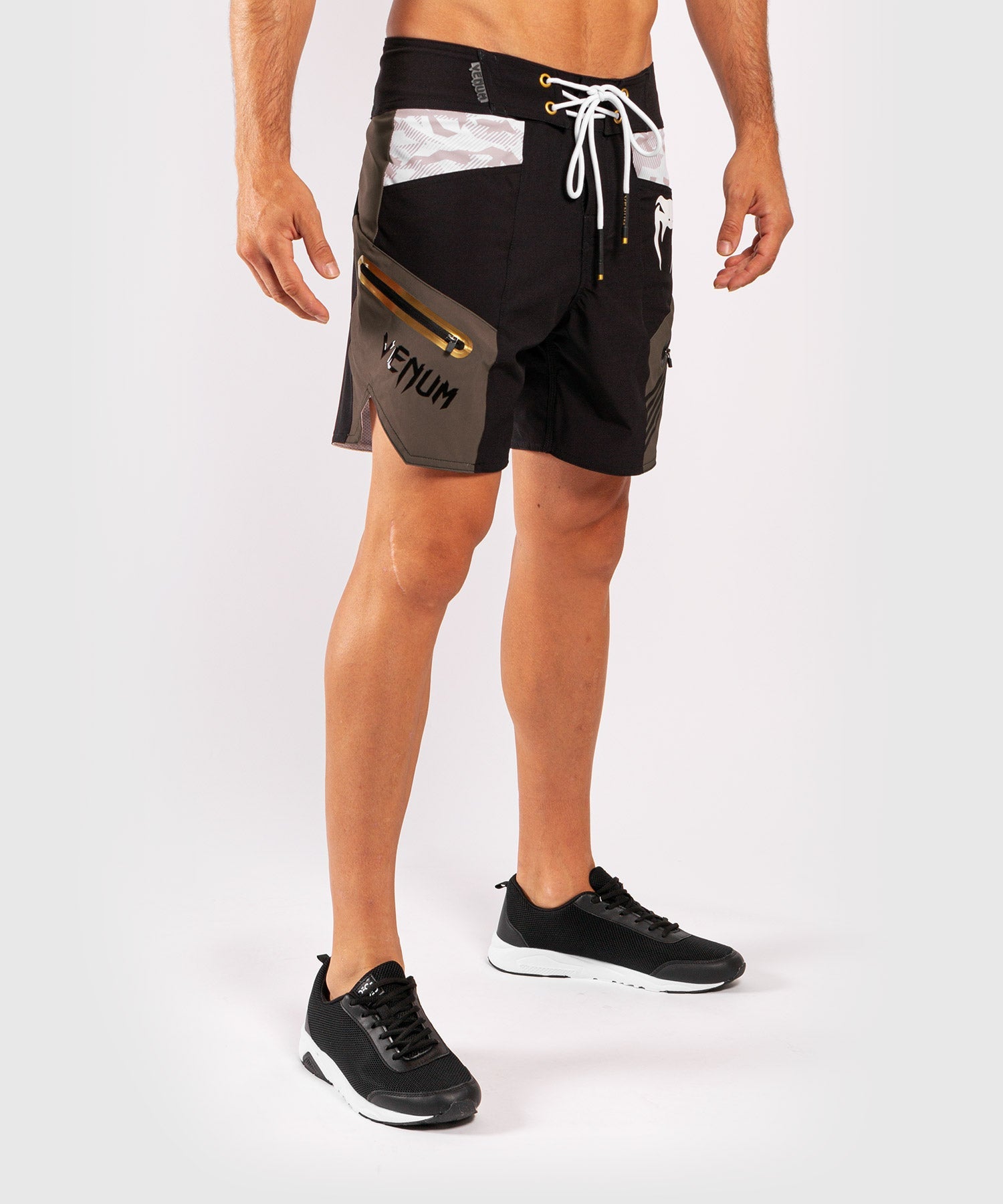 venum-cargo-badeshorts-schwarz-grau image 3