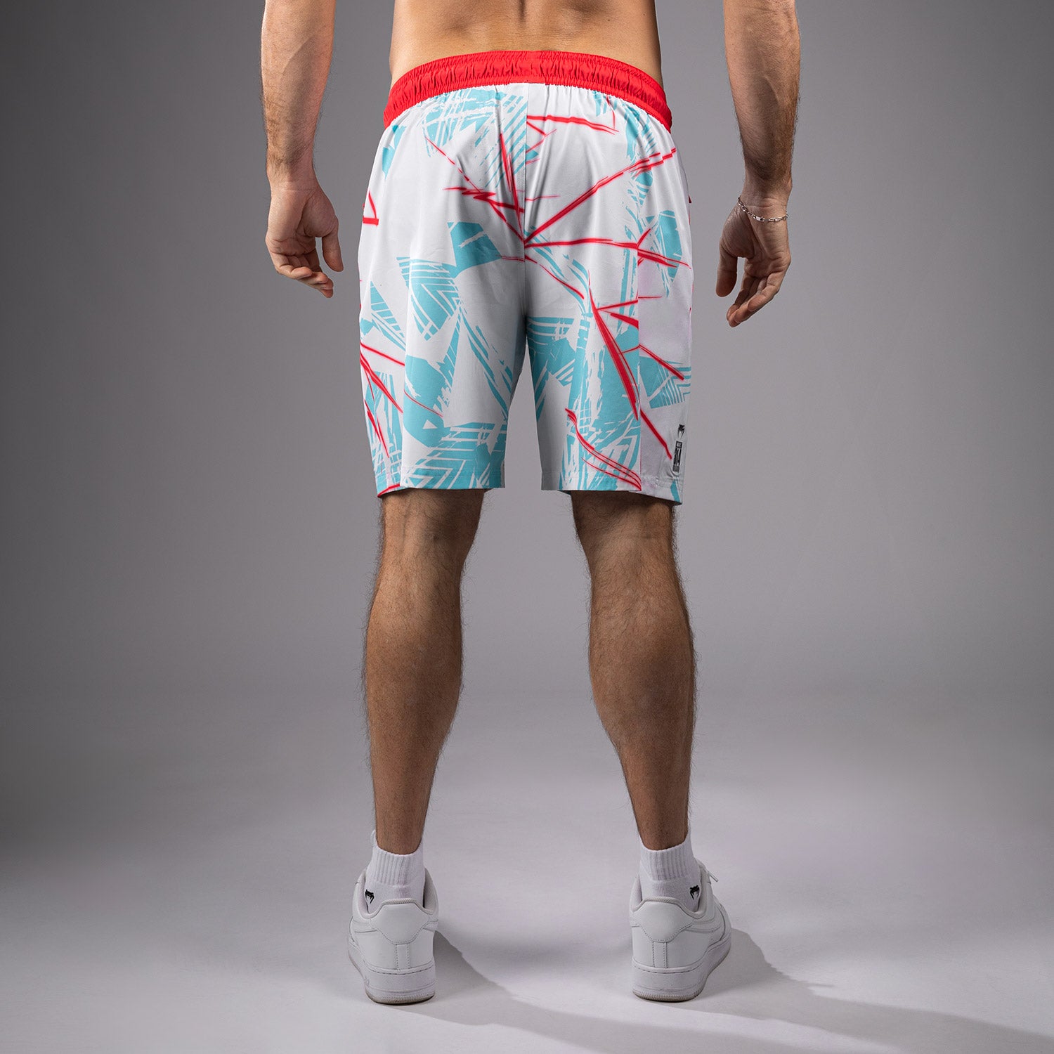 ufc-fusion-by-venum-miami-edition-fight-week-performance-shorts-herren-wei image 3