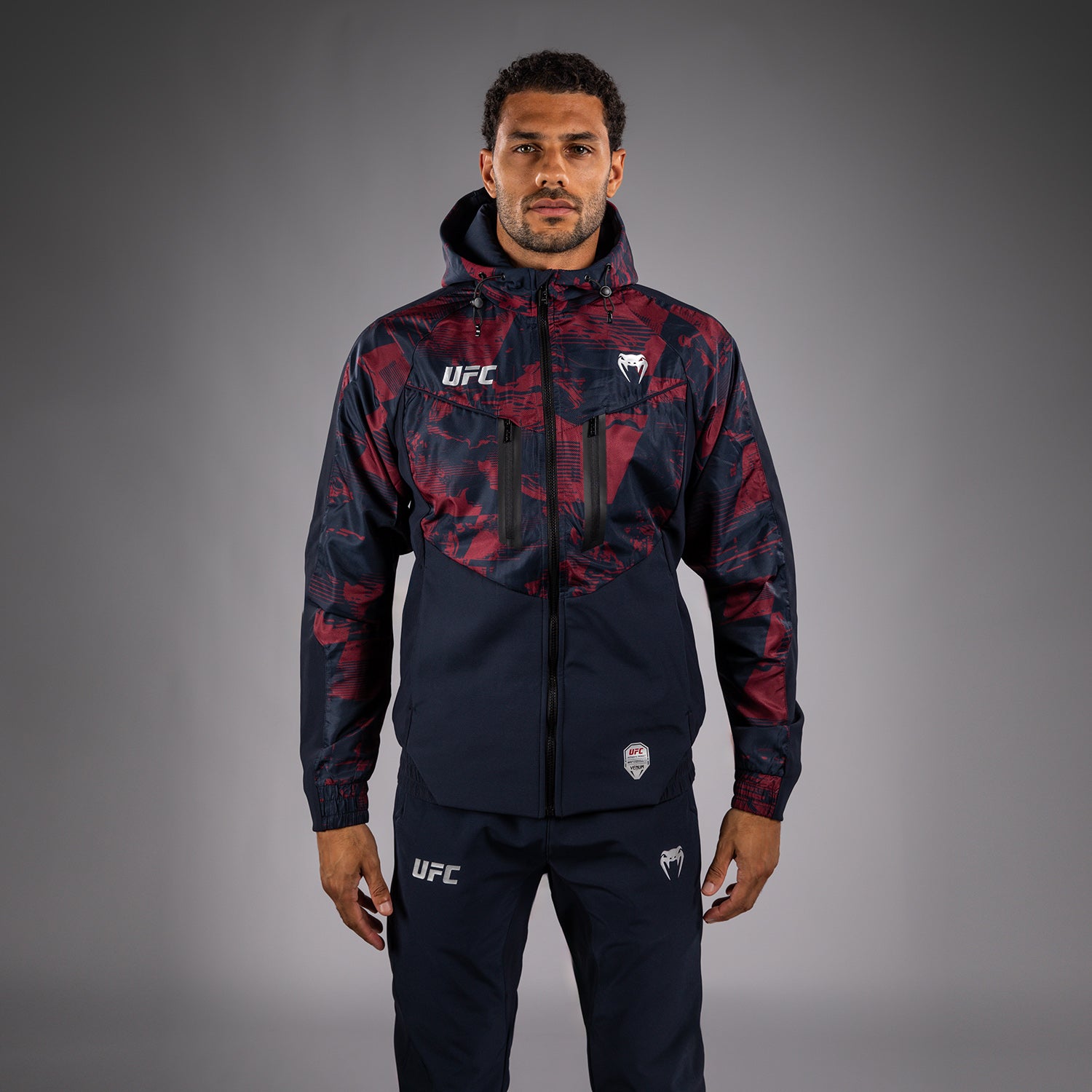 ufc-zenith-by-venum-authentic-fight-week-zip-hoodie-herren-marineblau-burgunderr image 1