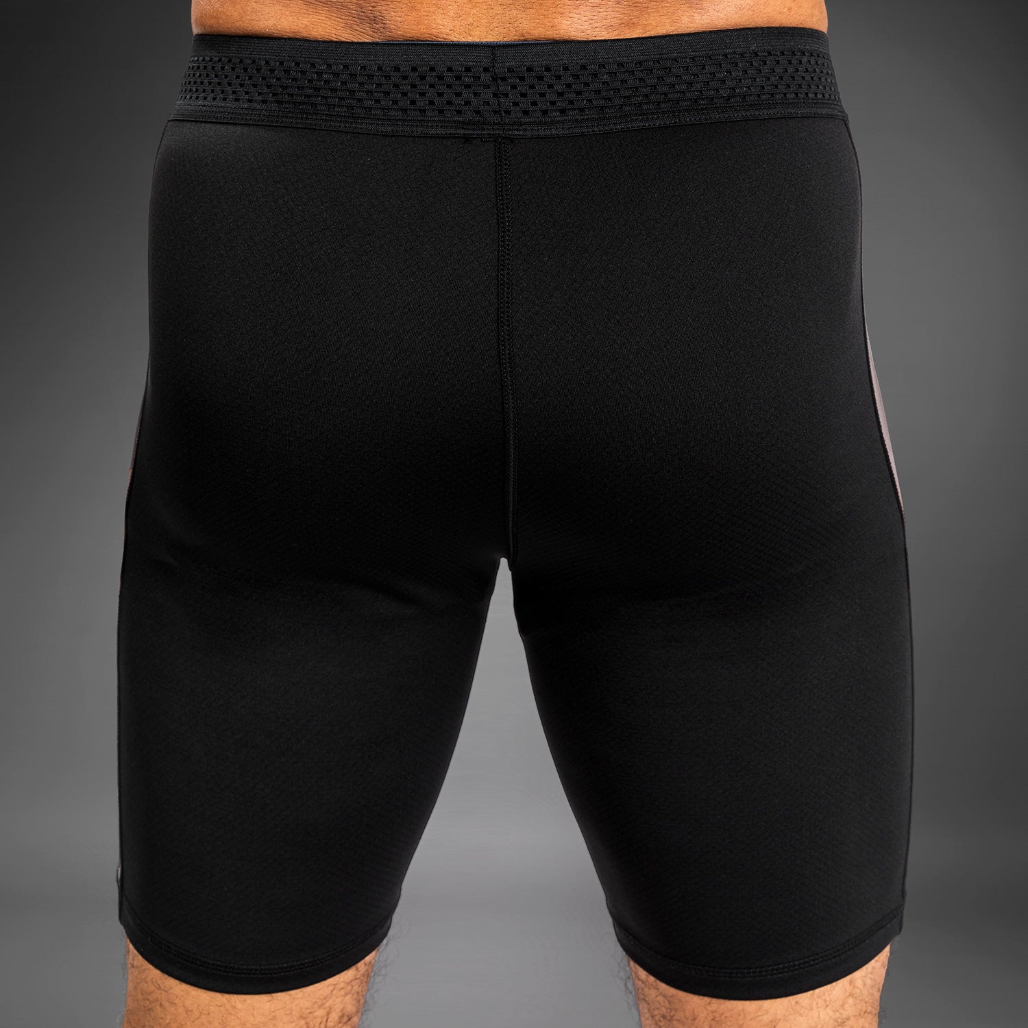 venum-attack-vale-tudo-short-herren-schwarz image 7