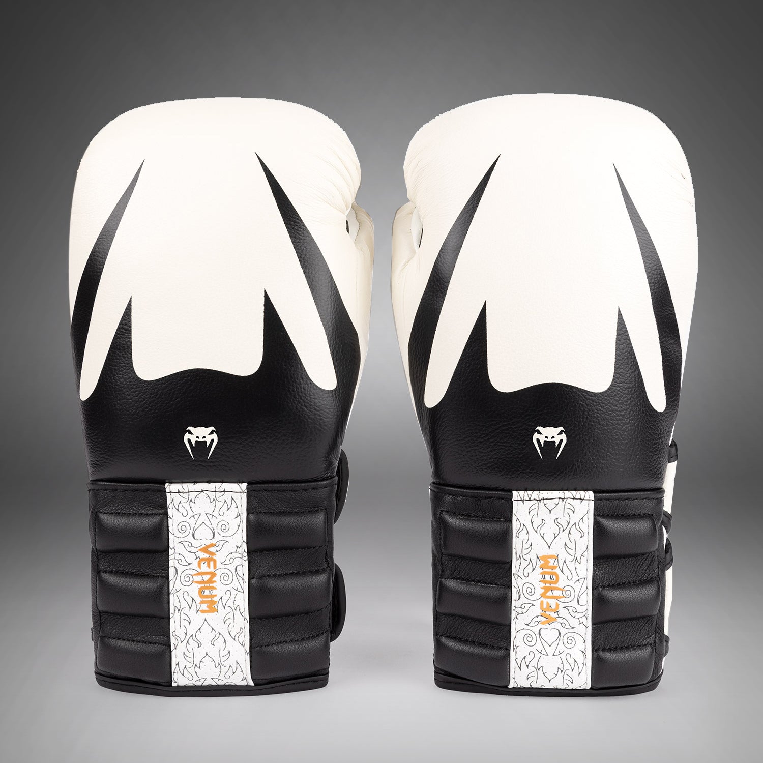 venum-reverso-boxhandschuhe-schnee-wei-schwarz-aus-leder image 2