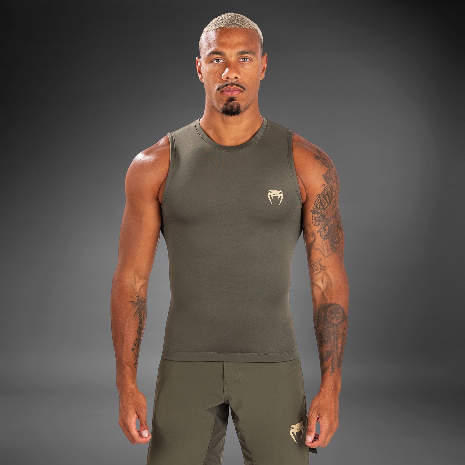 venum-contender-herren-rashguard-rmellos-khaki image 1