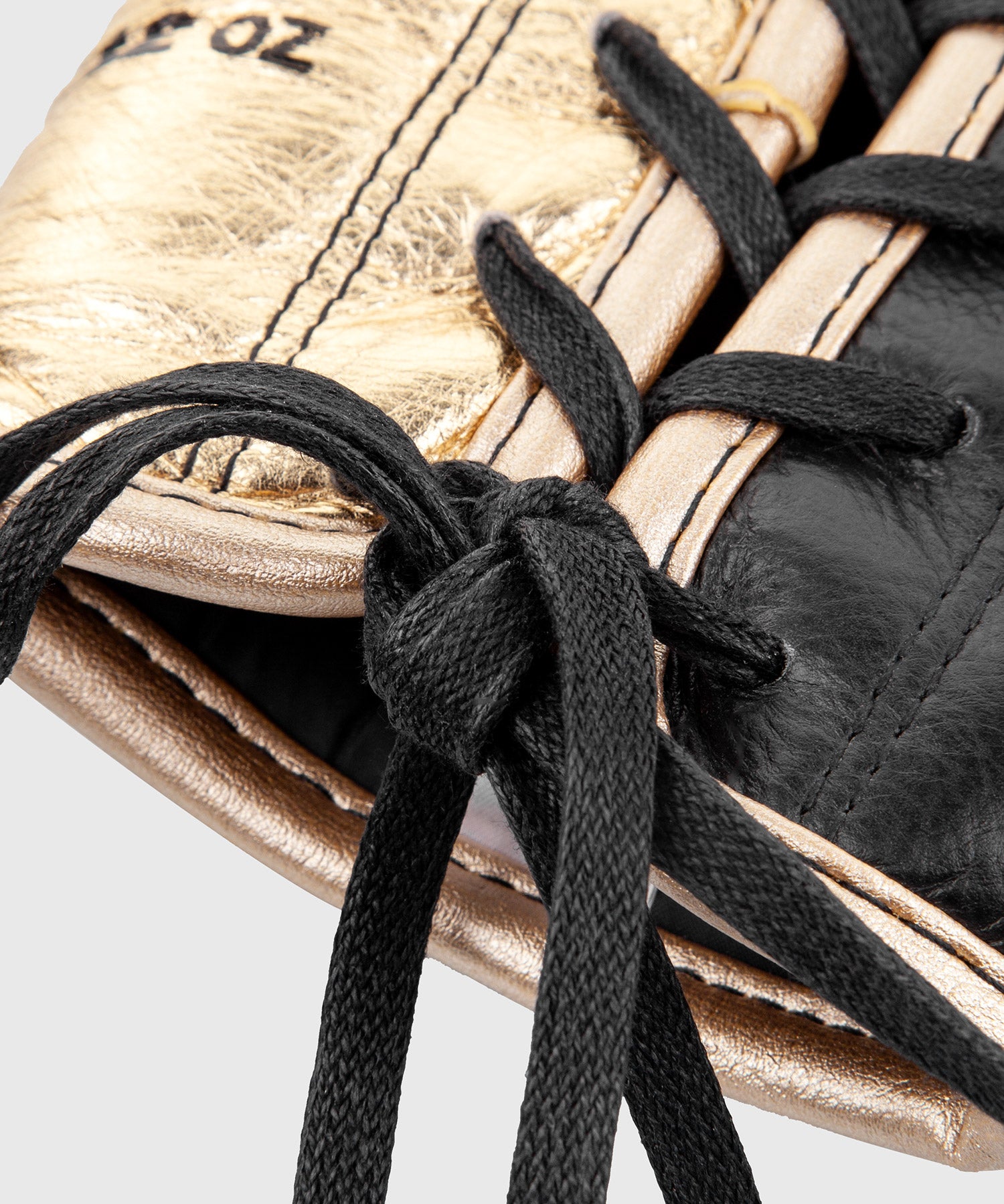 venum-giant-2-0-professionelle-boxhandschuhe-mit-schn-rung-schwarz-gold image 7