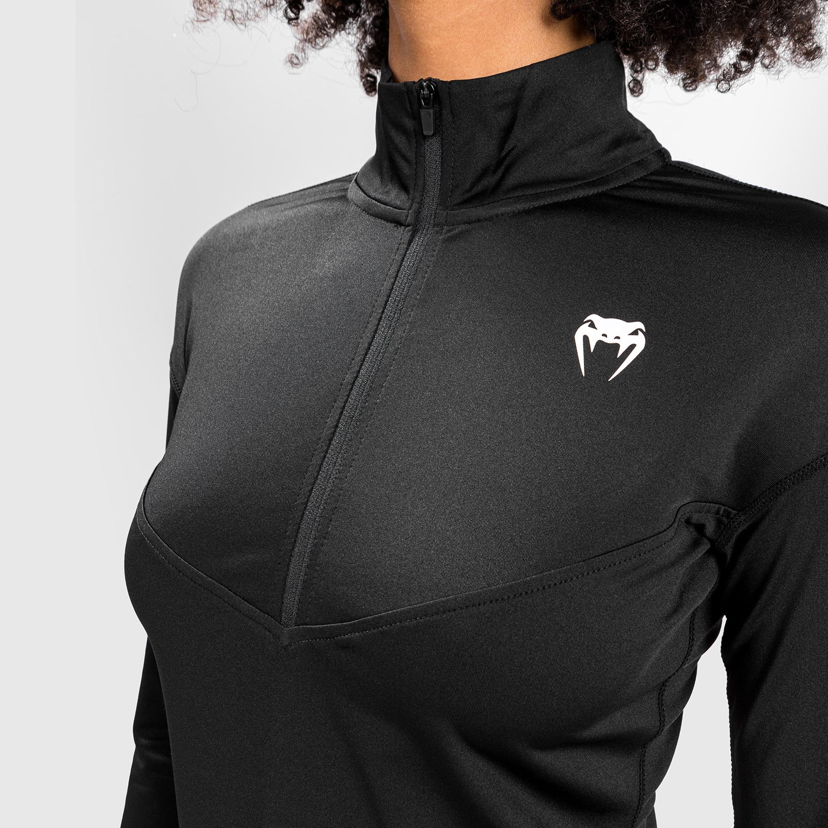 venum-essential-base-layer-top-langarm-schwarz image 7