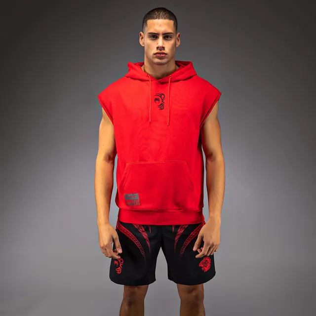 venum-x-mike-tyson-tiger-rmelloser-hoodie-herren-intensivrot-tiefschwarz image 1