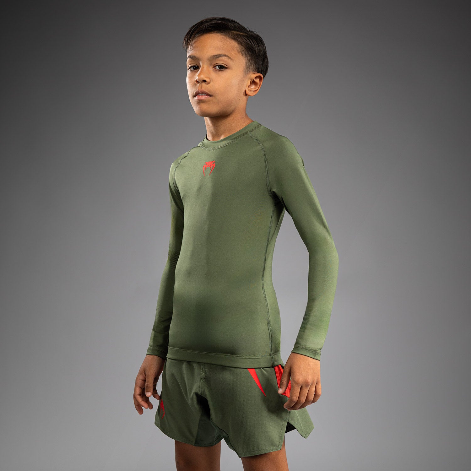 venum-contender-kinder-rashguard-langarm-army-green-orange image 2
