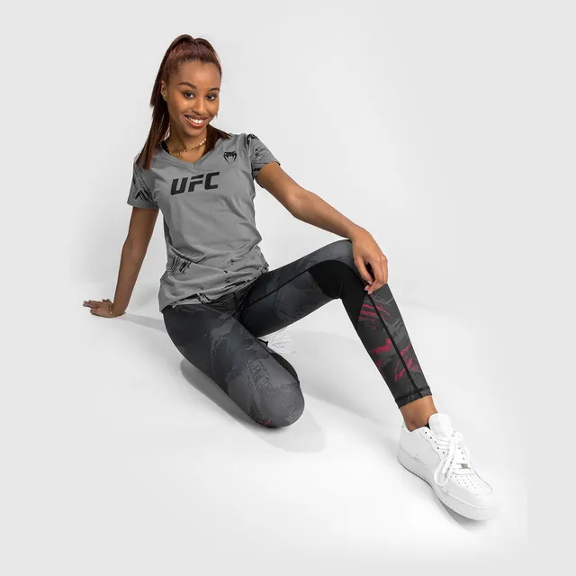 ufc-venum-authentic-fight-week-2-0-t-shirt-damen-grau image 1