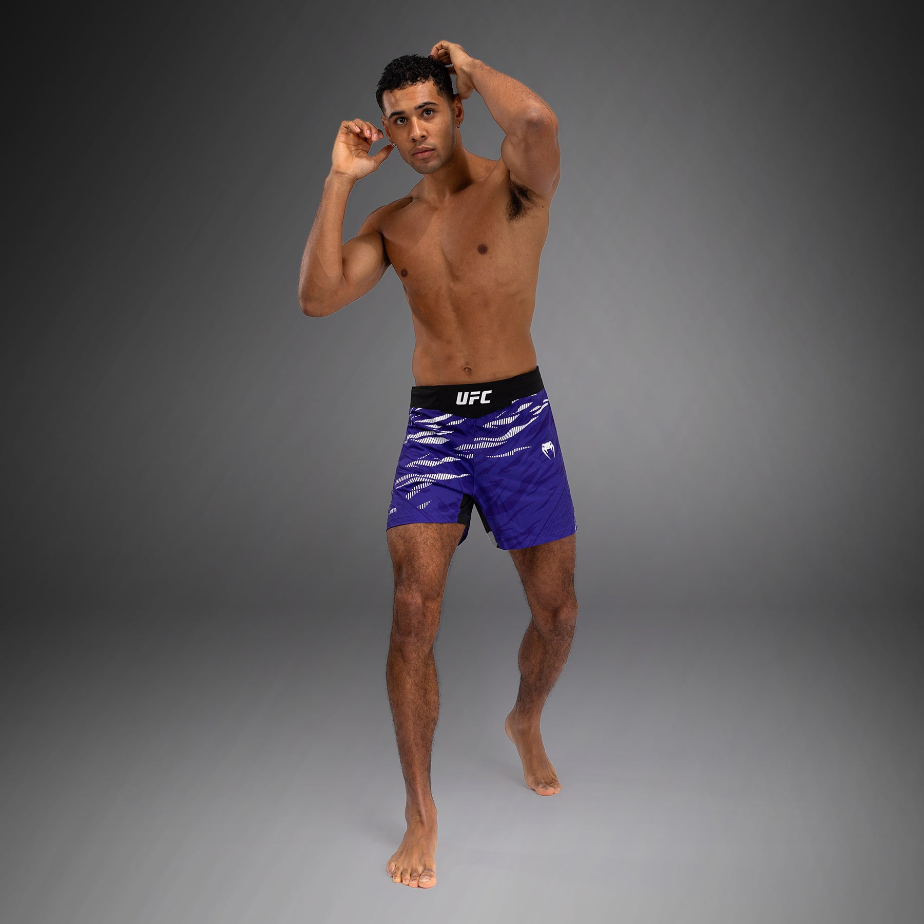 ufc-fusion-by-venum-authentic-fight-night-herren-fight-short-lila-short-fit image 3