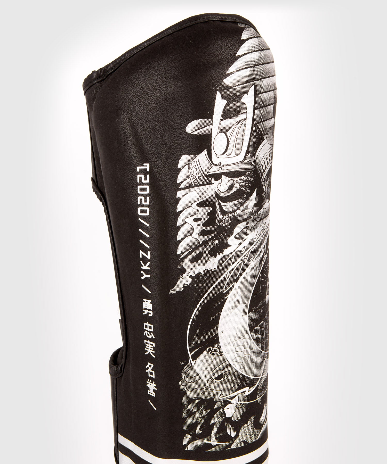 venum-ykz21-schienbeinschoner-schwarz-silber image 4