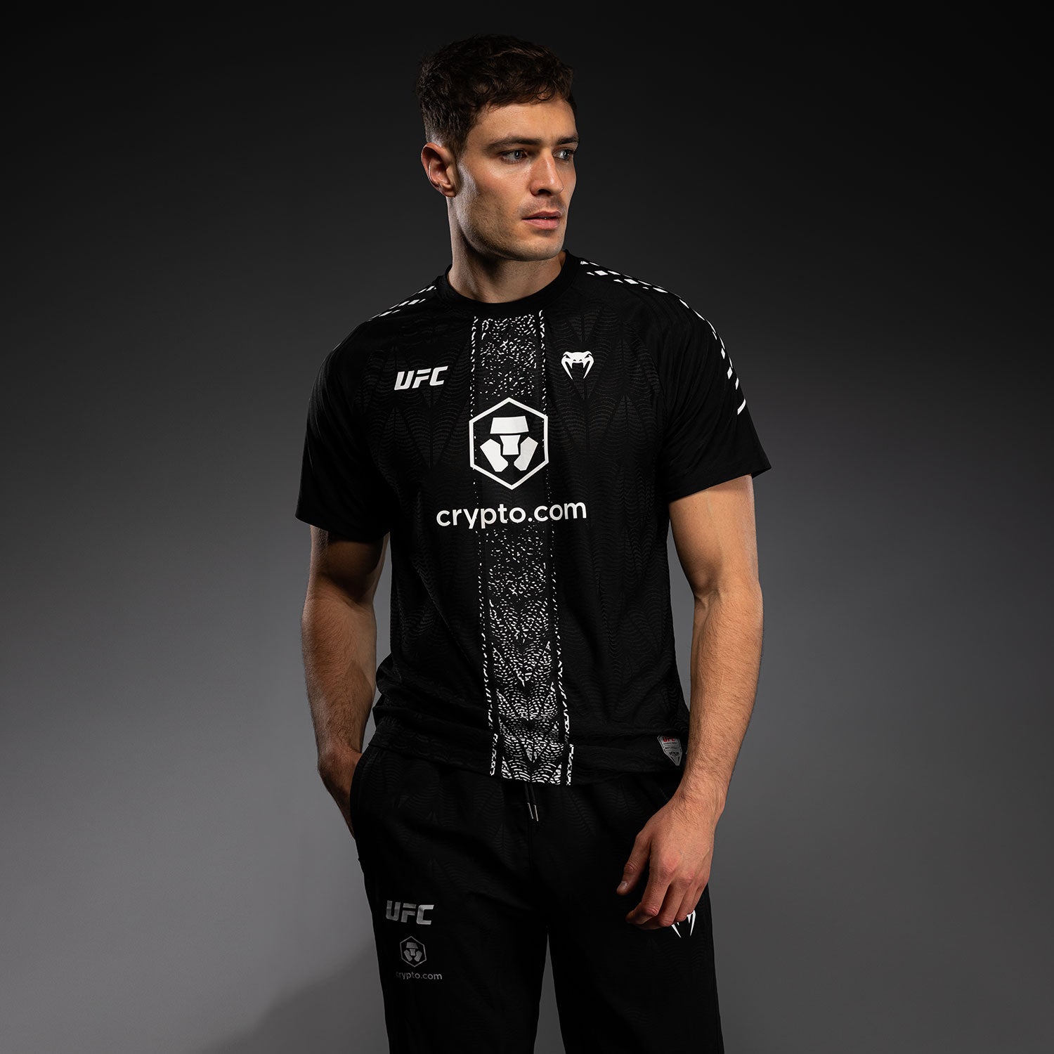 ufc-zenith-by-venum-authentic-fight-night-walkout-trikot-herren-schwarz image 2