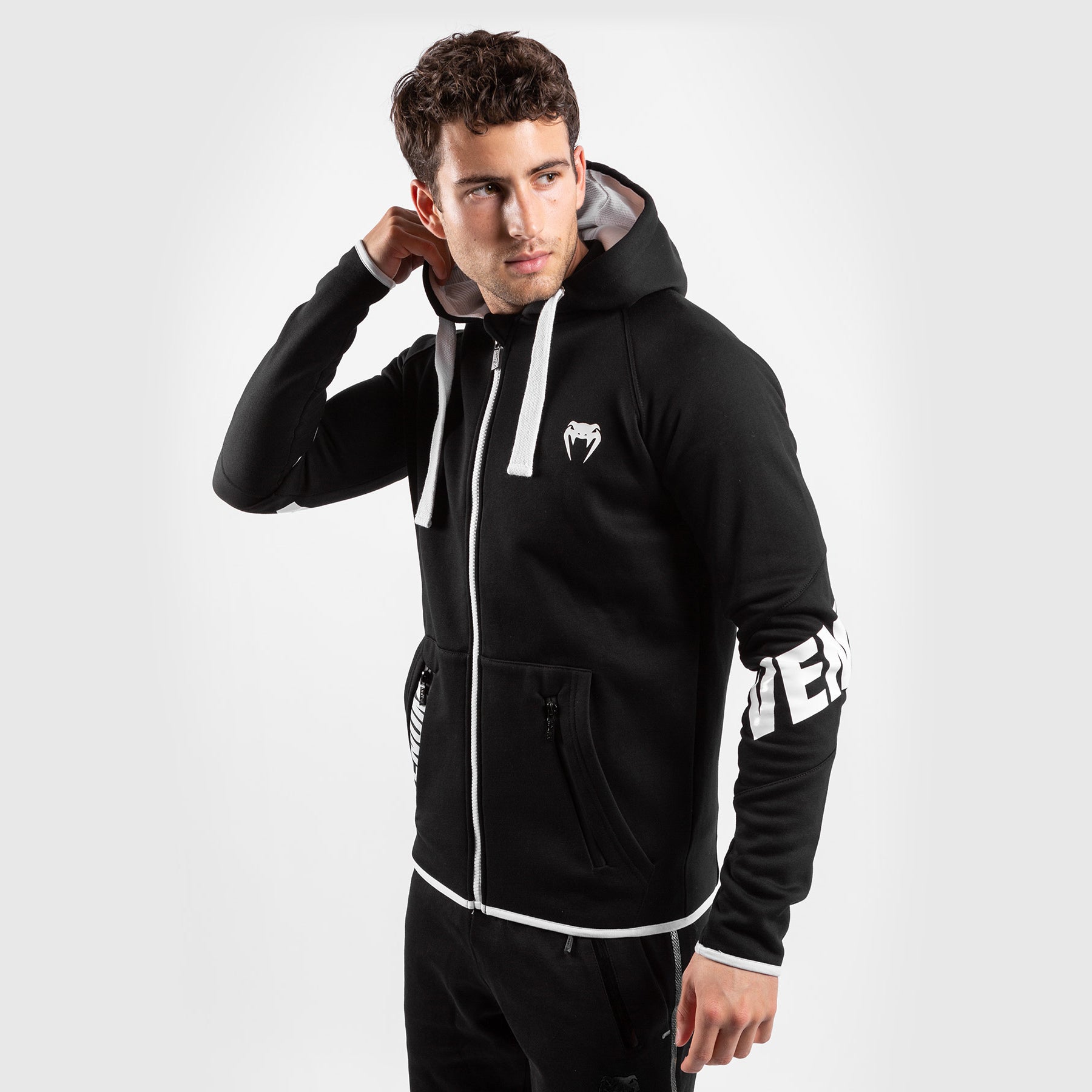 venum-contender-3-0-hoody-herren-schwarz image 4