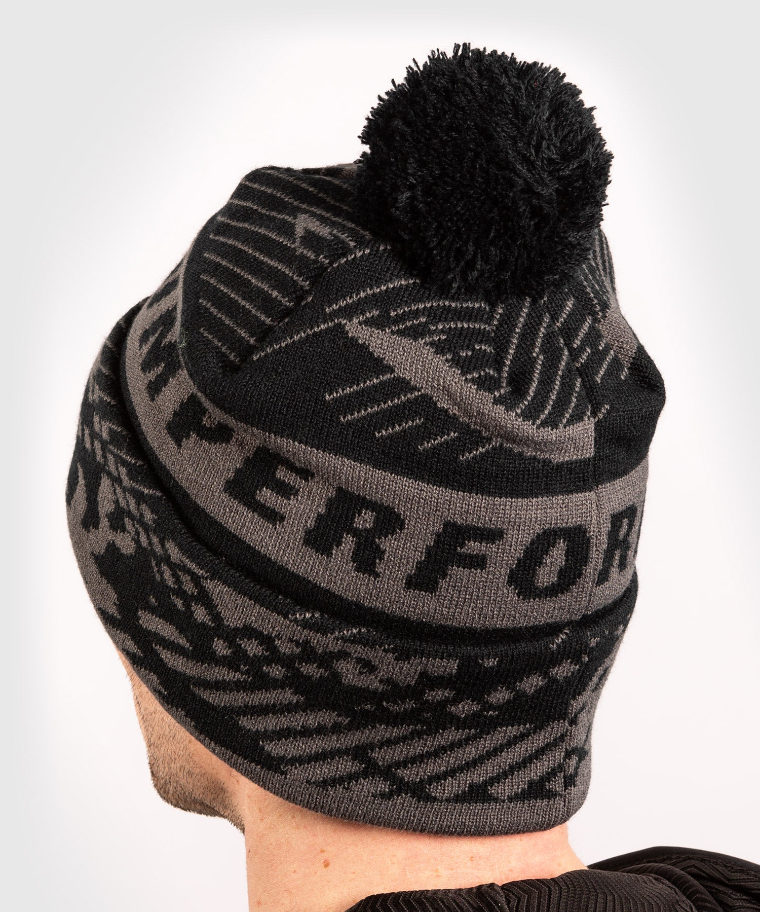 venum-performance-beanie-grau-schwarz-unisex image 2