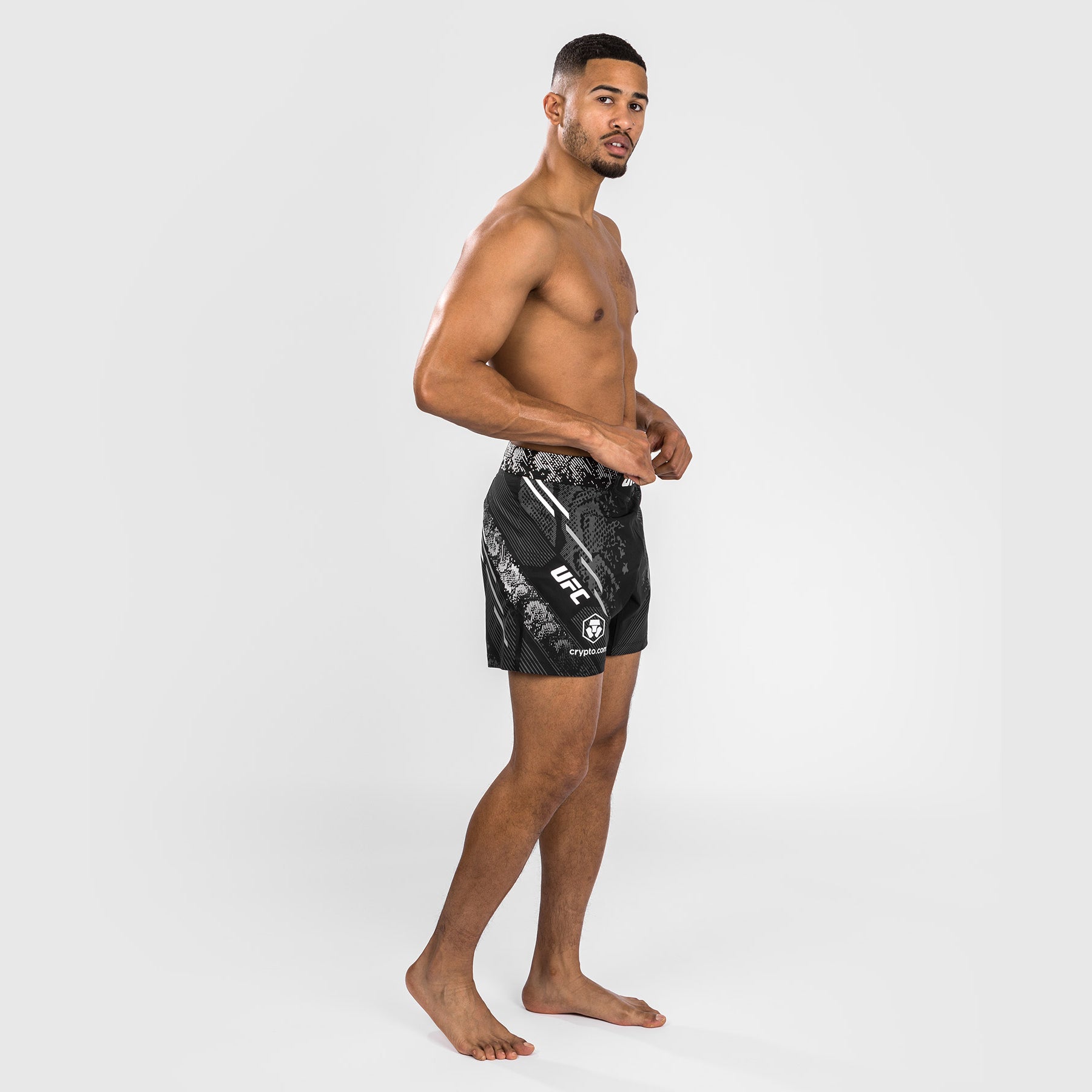 ufc-adrenaline-by-venum-authentic-fight-night-kampfshorts-kurz-schwarz-herren image 4