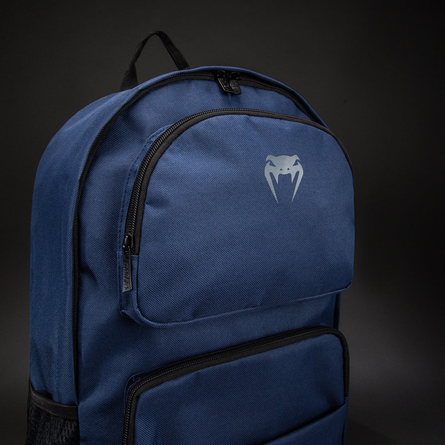 venum-essential-sporttasche-rucksack-24-l-marineblau image 7