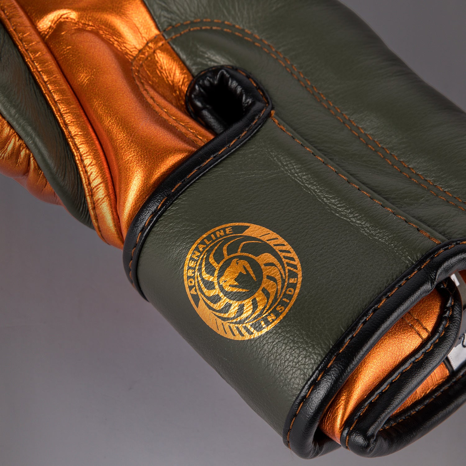 venum-giant-3-0-boxhandschuhe-khaki-bronze-spezialausgabe image 5