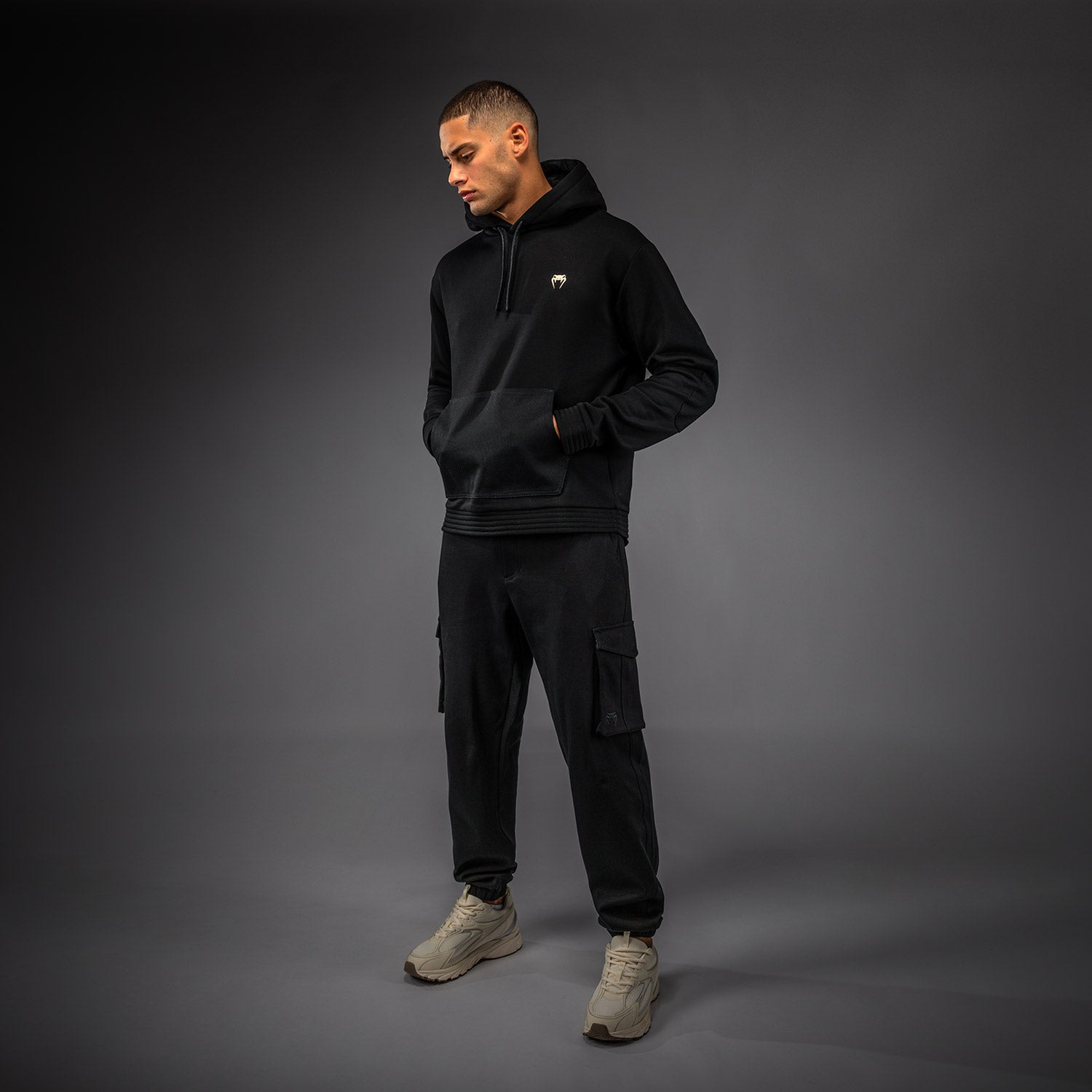 venum-urban-gi-kapuzenpullover-herren-schwarz image 8
