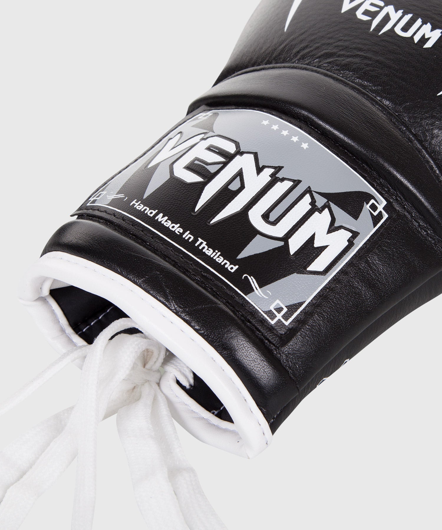 venum-giant-3-0-boxhandschuhe-nappaleder-mit-schn-rung-schwarz image 3